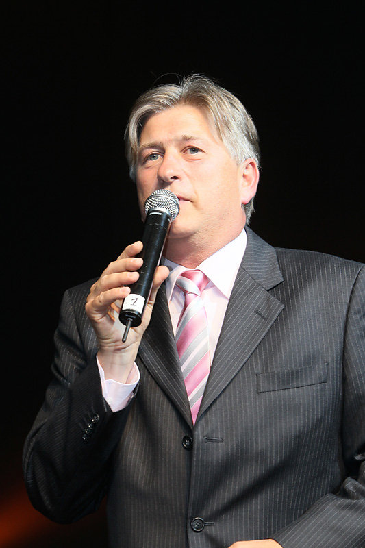 1306763121.jpg