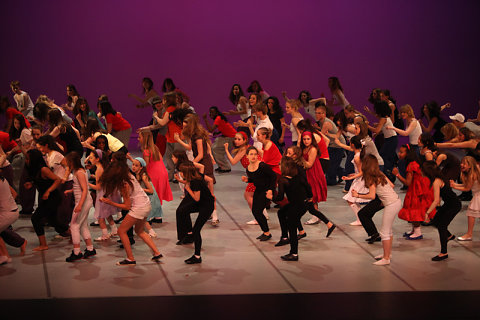 Dance 2009