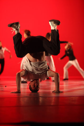 Dance 2009