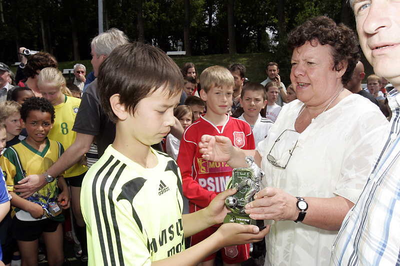 TOURNOI FOOTBALL