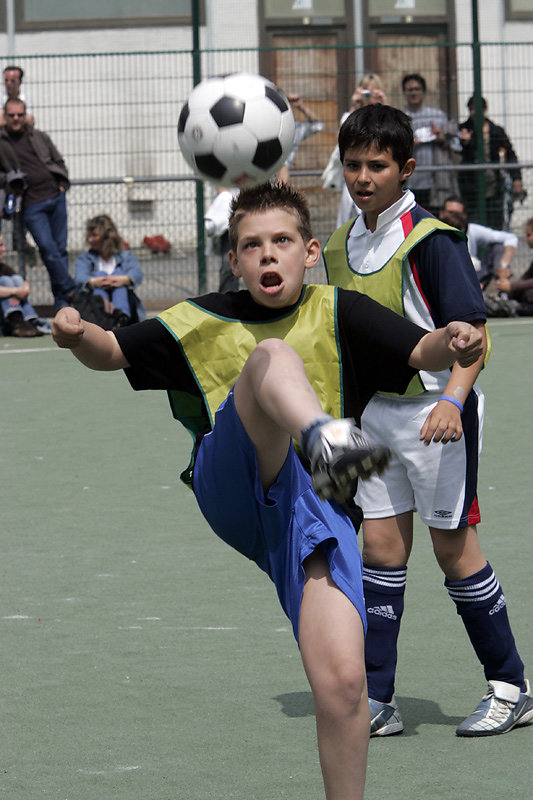 TOURNOI FOOTBALL