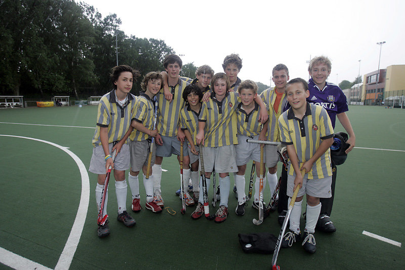 HOCKEY