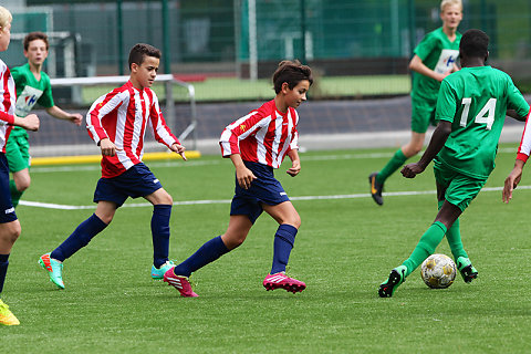 Nouveau terrain foot 2014