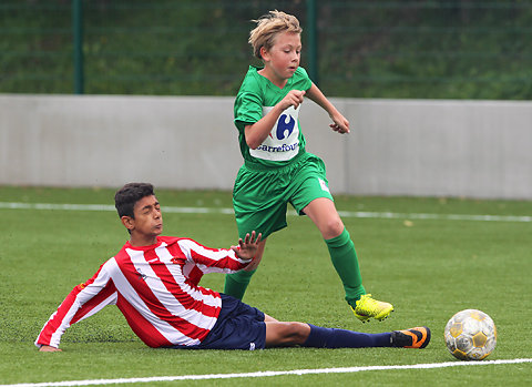 Nouveau terrain foot 2014