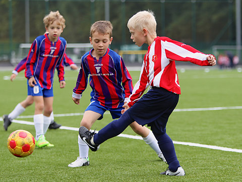 Nouveau terrain foot 2014