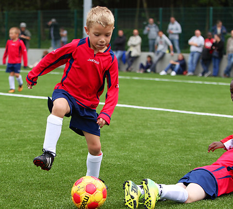 Nouveau terrain foot 2014