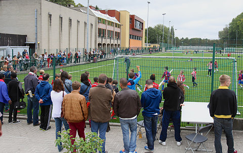 Nouveau terrain foot 2014