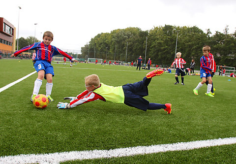 Nouveau terrain foot 2014