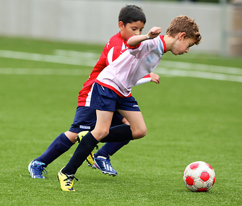 Nouveau terrain foot 2014