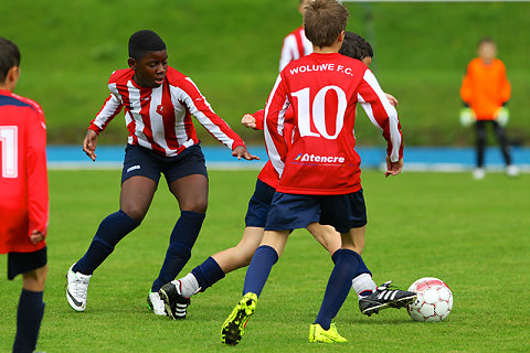 Nouveau terrain foot 2014