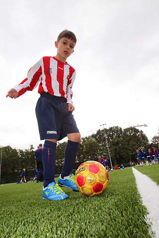 Nouveau terrain foot 2014