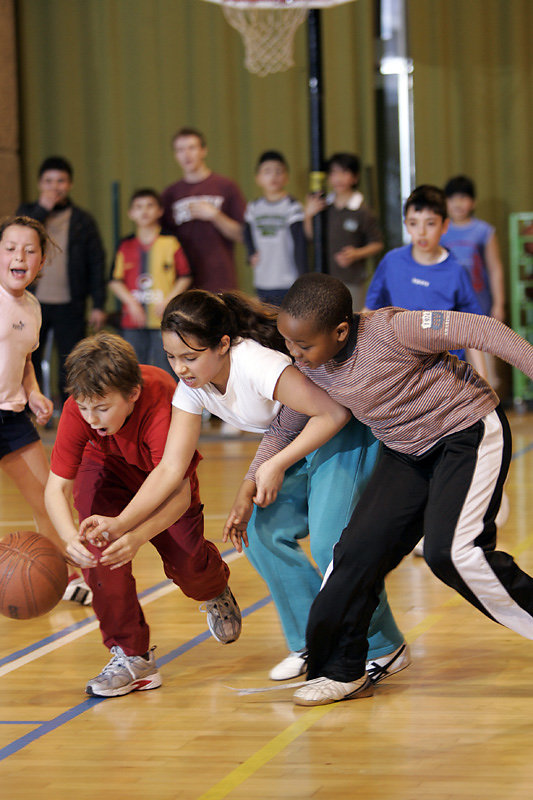 TOURNOI INTESCOLAIRE DE BASKET