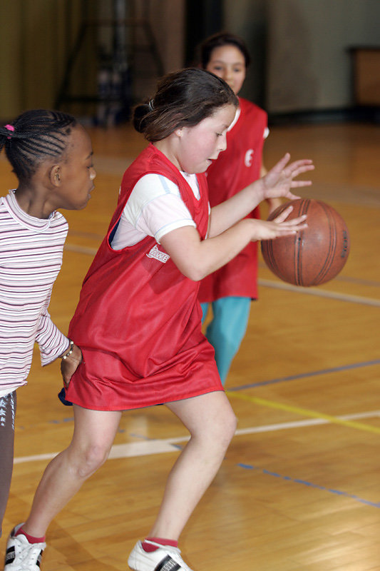 TOURNOI INTESCOLAIRE DE BASKET