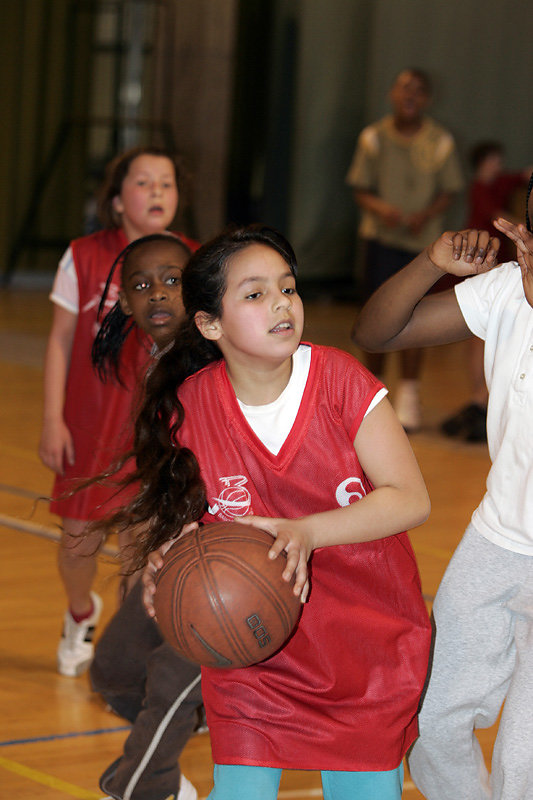 TOURNOI INTESCOLAIRE DE BASKET