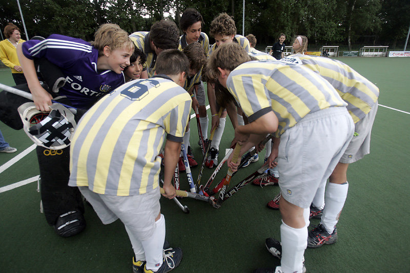 HOCKEY