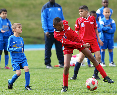 Tournoi-Foot-Bxl-Capitale2015