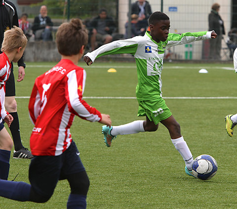 Tournoi-Foot-Bxl-Capitale2015