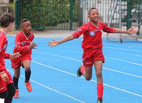 Tournoi-Foot-Bxl-Capitale2015