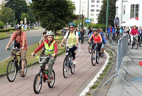 Randonnée à vélo 2016 + inauguration ferme urbaine Hof-ten-Berg 