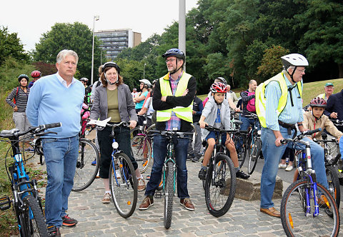 Randonnée à vélo 2016 + inauguration ferme urbaine Hof-ten-Berg 