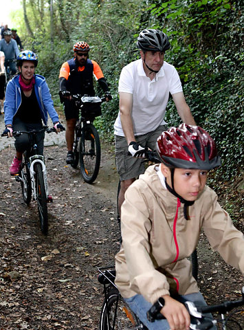 Randonnée à vélo 2016 + inauguration ferme urbaine Hof-ten-Berg 