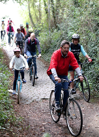 Randonnée à vélo 2016 + inauguration ferme urbaine Hof-ten-Berg 