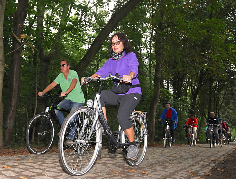 Randonnée à vélo 2016 + inauguration ferme urbaine Hof-ten-Berg 