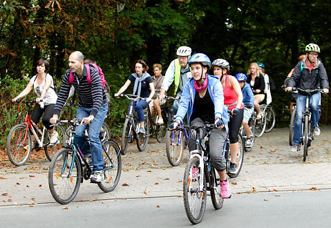 Randonnée à vélo 2016 + inauguration ferme urbaine Hof-ten-Berg 