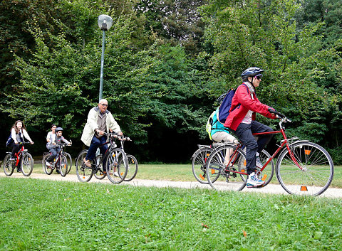 Randonnée à vélo 2016 + inauguration ferme urbaine Hof-ten-Berg 