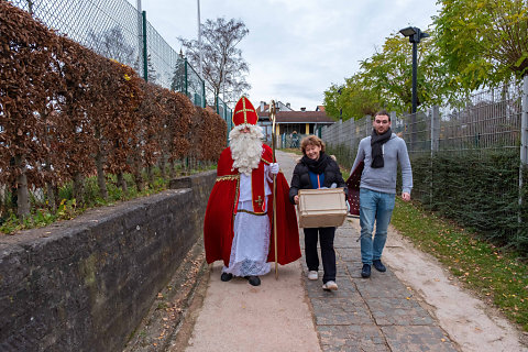 Saint-Nicolas à la Wolu Tennis Academy