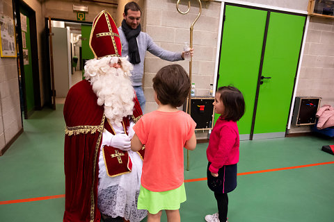 Saint-Nicolas à la Wolu Tennis Academy