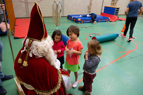 Saint-Nicolas à la Wolu Tennis Academy