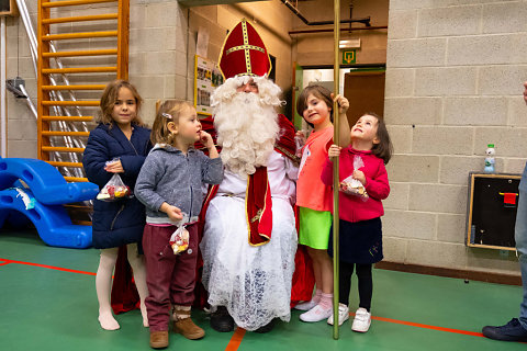 Saint-Nicolas à la Wolu Tennis Academy